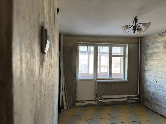 Продам трехкомнатную (3-комн.) квартиру, им А.Маркова мкр, 41, Дмитров г