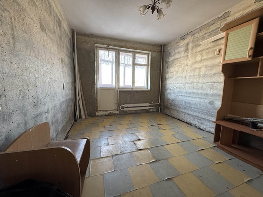 Продам трехкомнатную (3-комн.) квартиру, им А.Маркова мкр, 41, Дмитров г