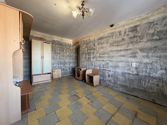 Продам трехкомнатную (3-комн.) квартиру, им А.Маркова мкр, 41, Дмитров г