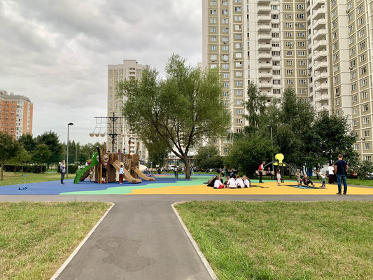 Продам двухкомнатную (2-комн.) квартиру, Челобитьевское ш, 14кк4, Москва г