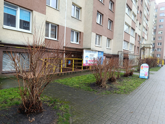 Продам коммерческое помещение 72 м2, Генерала Челнокова ул, 44, Калининград г