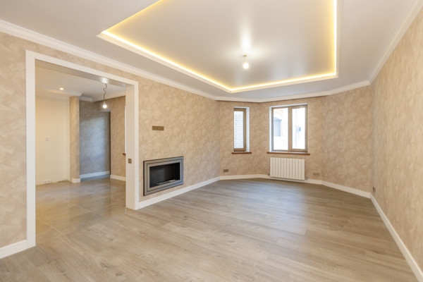Продам трехкомнатную (3-комн.) квартиру, Советская ул, 95к1, Брянск г