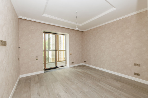 Продам трехкомнатную (3-комн.) квартиру, Советская ул, 95к1, Брянск г