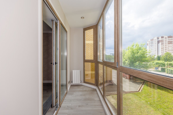 Продам трехкомнатную (3-комн.) квартиру, Советская ул, 95к1, Брянск г