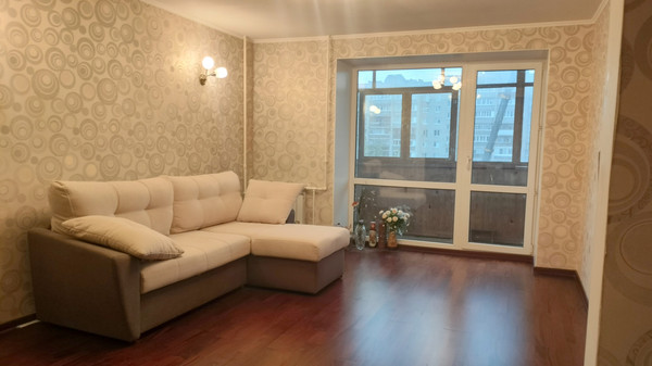 Продам трехкомнатную (3-комн.) квартиру, Трудовая ул, 24/38, Рязань г