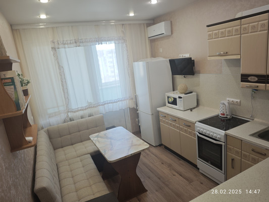 Продам однокомнатную (1-комн.) квартиру, Владимирская ул, 108, Анапа г