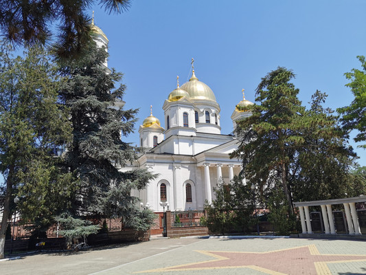 Продам однокомнатную (1-комн.) квартиру, 60 лет Октября ул, 19, Симферополь г