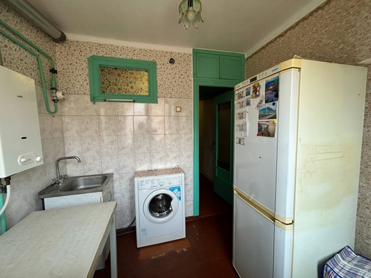 Продам однокомнатную (1-комн.) квартиру, Трубаченко ул, 22, Симферополь г