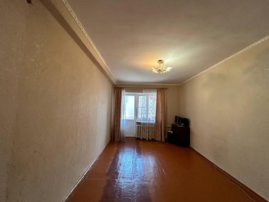 Продам однокомнатную (1-комн.) квартиру, Трубаченко ул, 22, Симферополь г