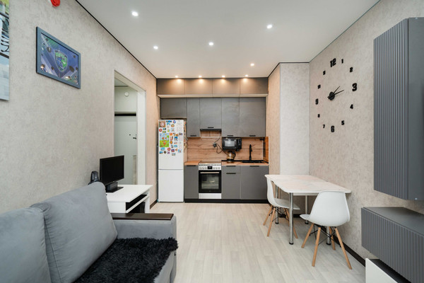 Продам однокомнатную (1-комн.) квартиру, Самаровская ул, 10, Ханты-Мансийск г