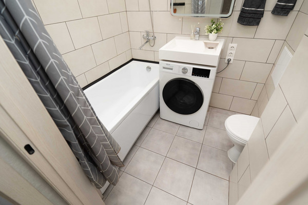 Продам однокомнатную (1-комн.) квартиру, Самаровская ул, 10, Ханты-Мансийск г