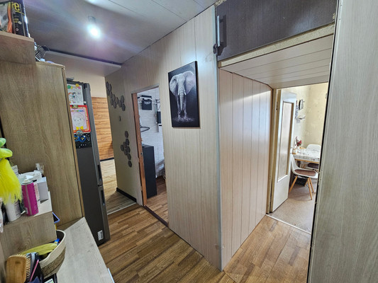 Продам двухкомнатную (2-комн.) квартиру, Ленина ул, 21, Костомукша г