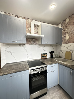 Продам двухкомнатную (2-комн.) квартиру, Школьная ул, 46, Васильево пгт