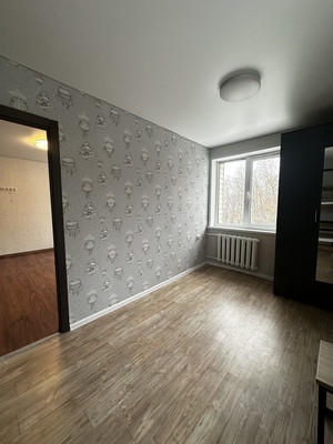 Продам двухкомнатную (2-комн.) квартиру, Школьная ул, 46, Васильево пгт