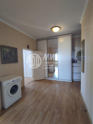Продам двухкомнатную (2-комн.) квартиру, Пацаева пр-кт, 7к9, Долгопрудный г