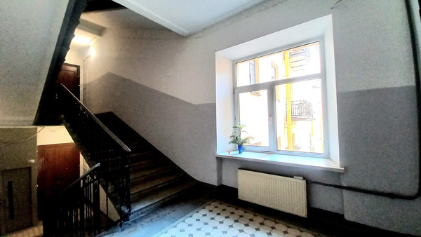 Продам комнату в 5-комн. квартире, Большая Монетная ул, 29А, Санкт-Петербург г