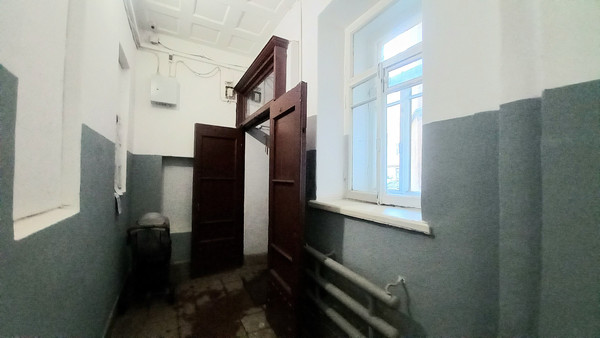 Продам комнату в 5-комн. квартире, Большая Монетная ул, 29А, Санкт-Петербург г