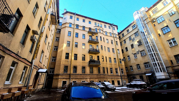 Продам комнату в 5-комн. квартире, Большая Монетная ул, 29А, Санкт-Петербург г