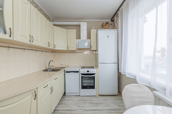 Продам двухкомнатную (2-комн.) квартиру, Литейная ул, 61, Брянск г