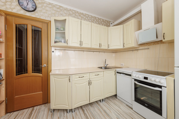 Продам двухкомнатную (2-комн.) квартиру, Литейная ул, 61, Брянск г