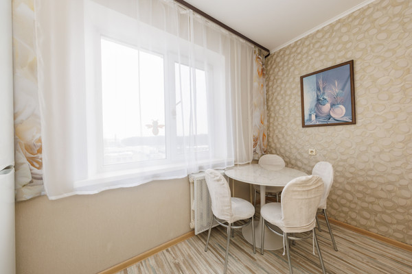 Продам двухкомнатную (2-комн.) квартиру, Литейная ул, 61, Брянск г