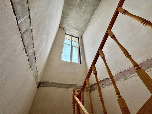 Продам многокомнатную квартиру, Стройкова ул, 64, Рязань г