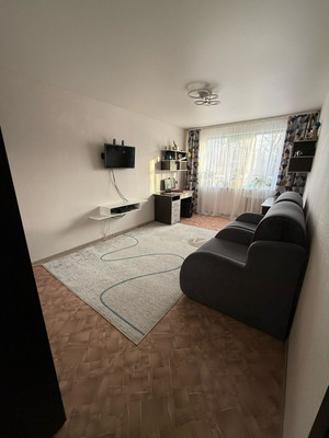 Продам двухкомнатную (2-комн.) квартиру, Строителей пр-кт, 30В, Иваново г