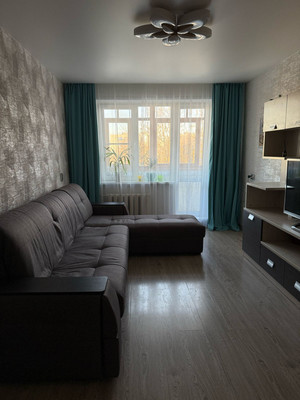 Продам двухкомнатную (2-комн.) квартиру, Строителей пр-кт, 30В, Иваново г