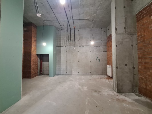 Продам торговое помещение 84 м2, Свердлова ул, 32б, Екатеринбург г