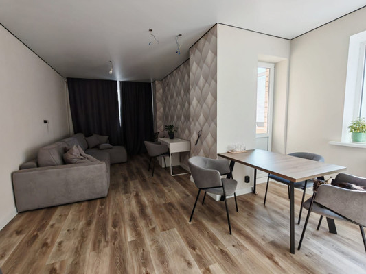 Продам трехкомнатную (3-комн.) квартиру, Горсоветская ул, 49к1, Ростов-на-Дону г