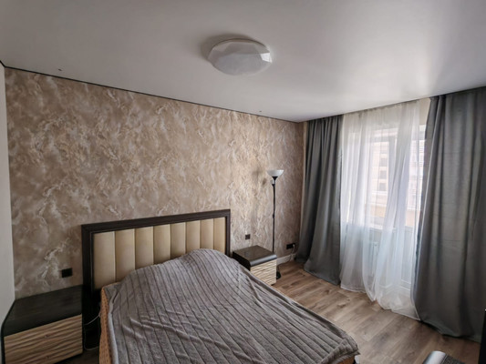 Продам трехкомнатную (3-комн.) квартиру, Горсоветская ул, 49к1, Ростов-на-Дону г