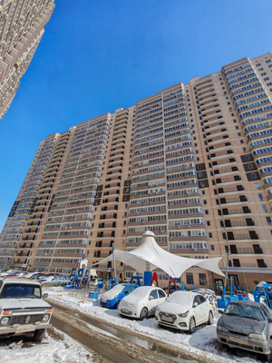 Продам трехкомнатную (3-комн.) квартиру, Горсоветская ул, 49к1, Ростов-на-Дону г