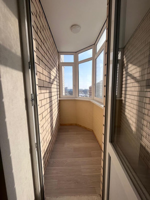 Продам трехкомнатную (3-комн.) квартиру, Горсоветская ул, 49к1, Ростов-на-Дону г