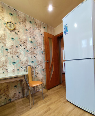 Продам двухкомнатную (2-комн.) квартиру, Энтузиастов ул, 64, Нижний Тагил г