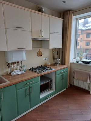 Продам однокомнатную (1-комн.) квартиру, Аркажская ул, 14к2, Великий Новгород г