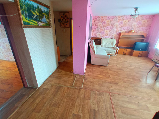 Продам трехкомнатную (3-комн.) квартиру, Норкина ул, 5, Зеленодольск г
