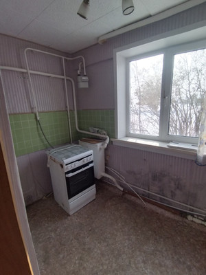 Продам двухкомнатную (2-комн.) квартиру, Центральная ул, 21, Новотравное с