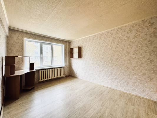 Продам двухкомнатную (2-комн.) квартиру, Орловская ул, 23, Брянск г