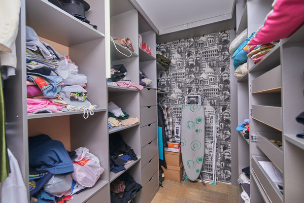 Продам двухкомнатную (2-комн.) квартиру, Лермонтова ул, 329, Иркутск г