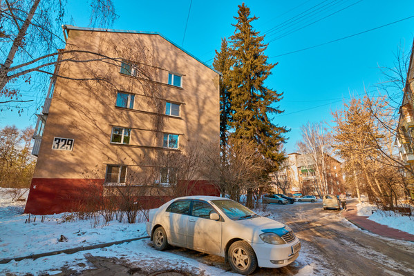 Продам двухкомнатную (2-комн.) квартиру, Лермонтова ул, 329, Иркутск г