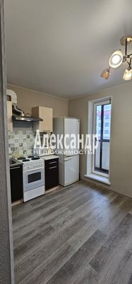 Продам однокомнатную (1-комн.) квартиру, Сосновый Бор ул, 2, Восход пгт