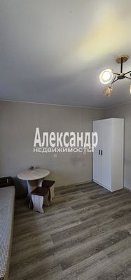 Продам однокомнатную (1-комн.) квартиру, Сосновый Бор ул, 2, Восход пгт