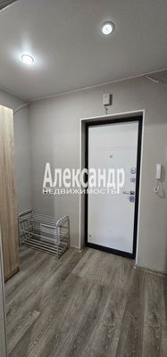 Продам однокомнатную (1-комн.) квартиру, Сосновый Бор ул, 2, Восход пгт