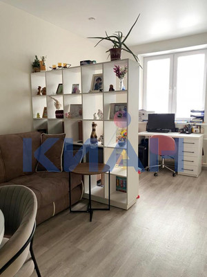 Продам двухкомнатную (2-комн.) квартиру, Турбинная ул, 6а, Красноярск г