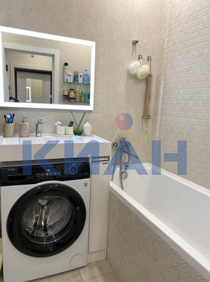 Продам двухкомнатную (2-комн.) квартиру, Турбинная ул, 6а, Красноярск г