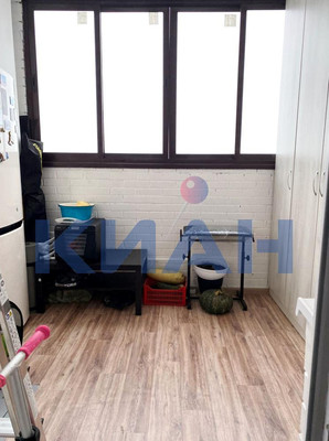 Продам двухкомнатную (2-комн.) квартиру, Турбинная ул, 6а, Красноярск г