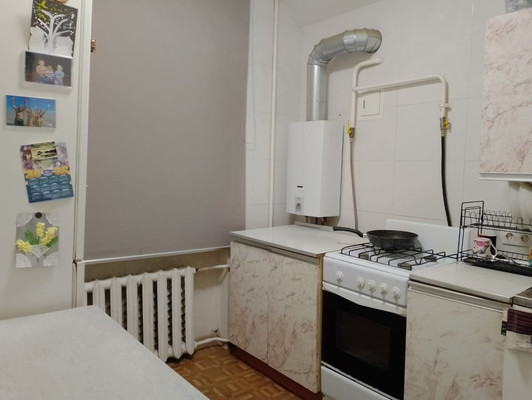 Продам двухкомнатную (2-комн.) квартиру, Молодых Рабочих ул, 4, Иваново г