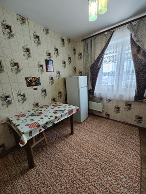 Продам двухкомнатную (2-комн.) квартиру, Проселочная ул, 50А, Нижний Тагил г