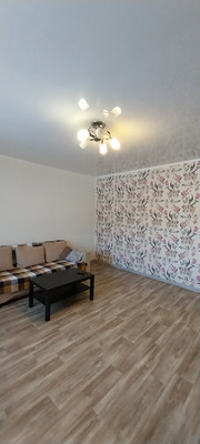 Продам двухкомнатную (2-комн.) квартиру, Каслинская ул, 19кб, Челябинск г