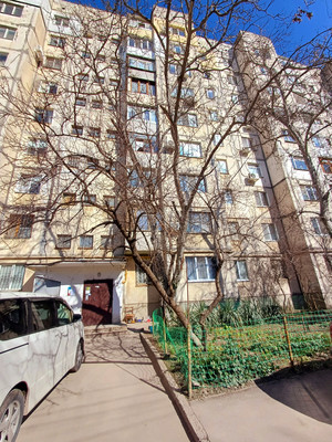Продам трехкомнатную (3-комн.) квартиру, 60 лет Октября ул, 19, Симферополь г